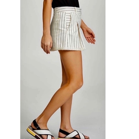 Rag & Bone Millie Striped Shorts. - Picture 3 of 6